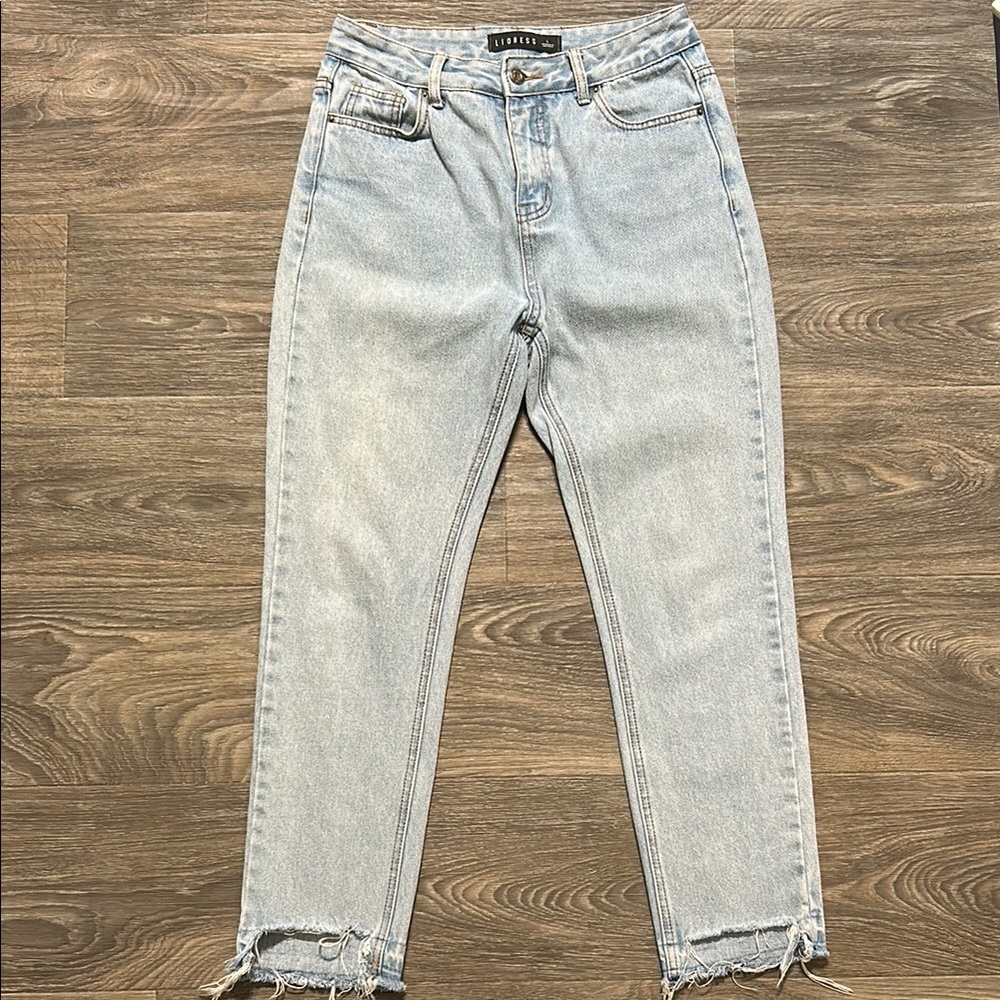 Lioness 8 Large Boyfriend Distressed Jeans Raw Uneven Hem Light Wash High Rise